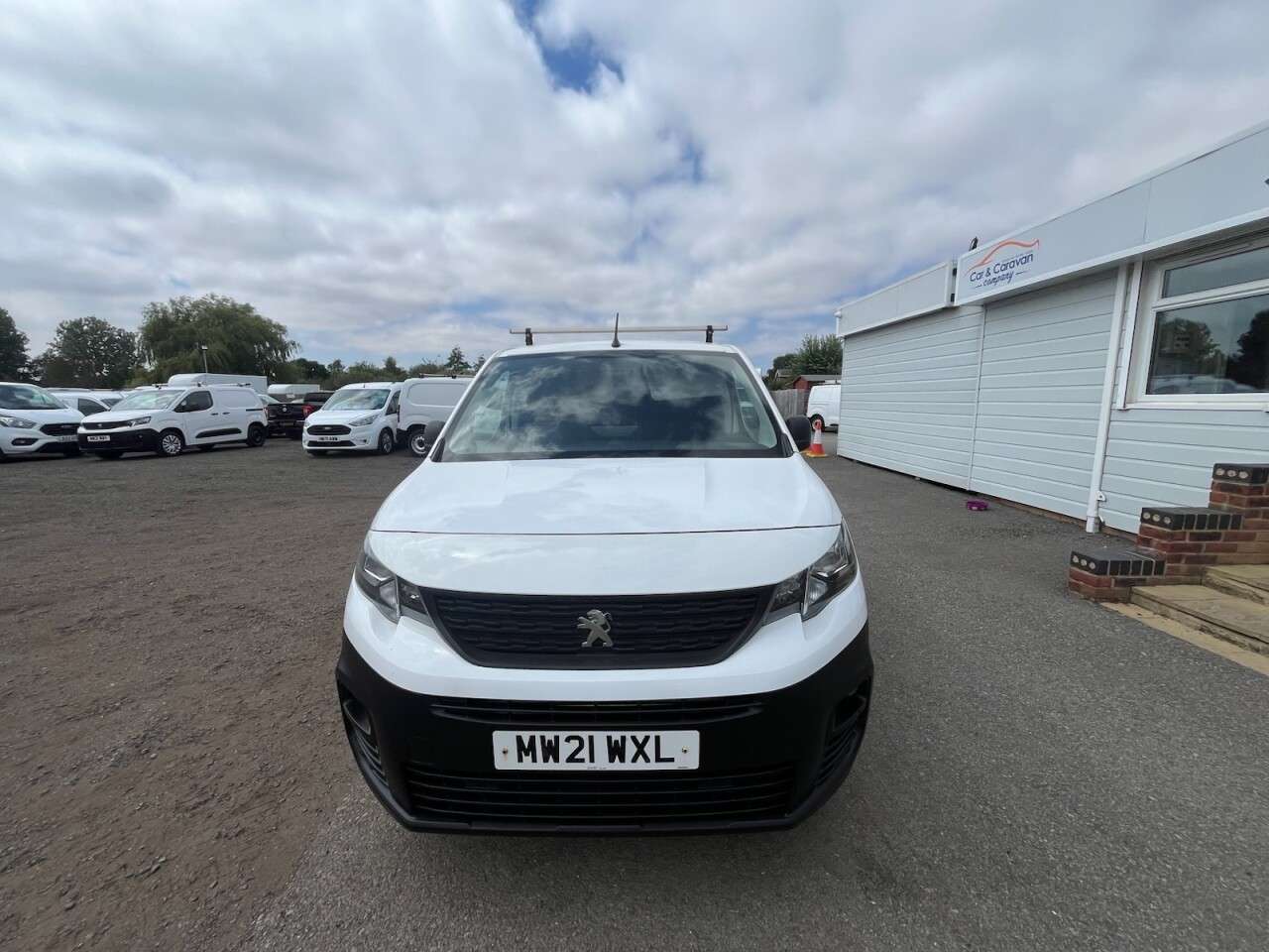 A 2021 PEUGEOT PARTNER 1.5 BlueHDi 1000 Professional Standard Panel Van 5dr Diesel Manual SWB Euro A 2021 PEUGEOT PARTNER 1.5 BlueHDi 1000 Professional Standard Panel Van 5dr Diesel Manual SWB Euro