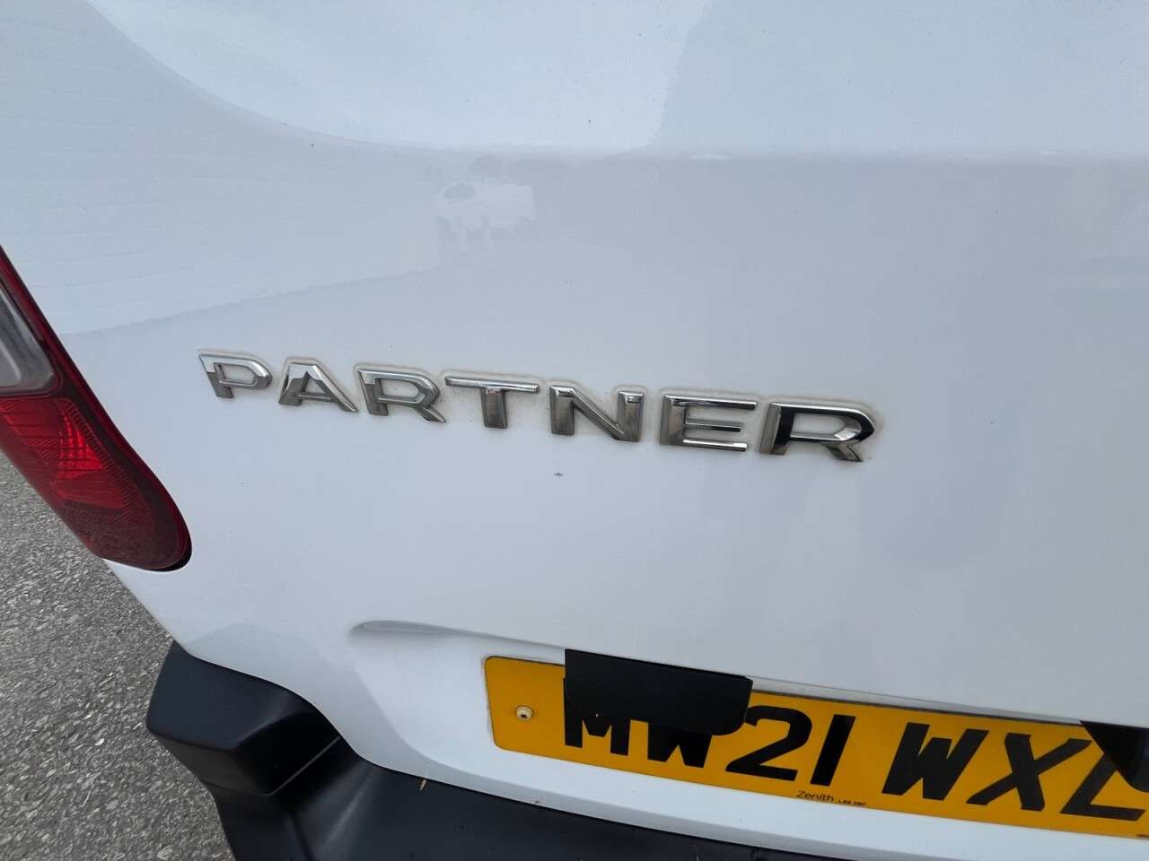 2021 PEUGEOT PARTNER 2021 PEUGEOT PARTNER