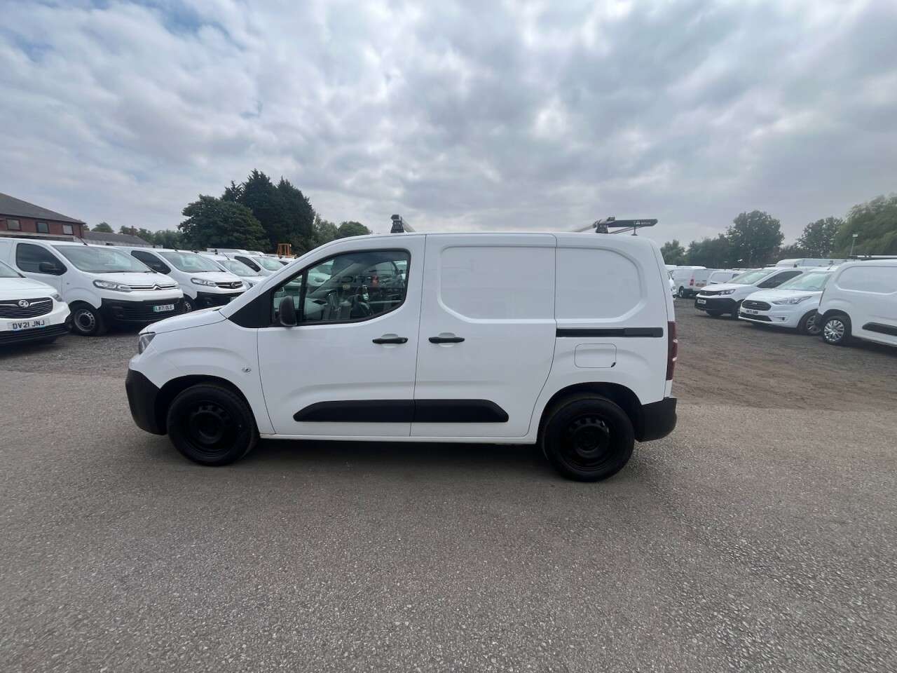 2021 PEUGEOT PARTNER 2021 PEUGEOT PARTNER
