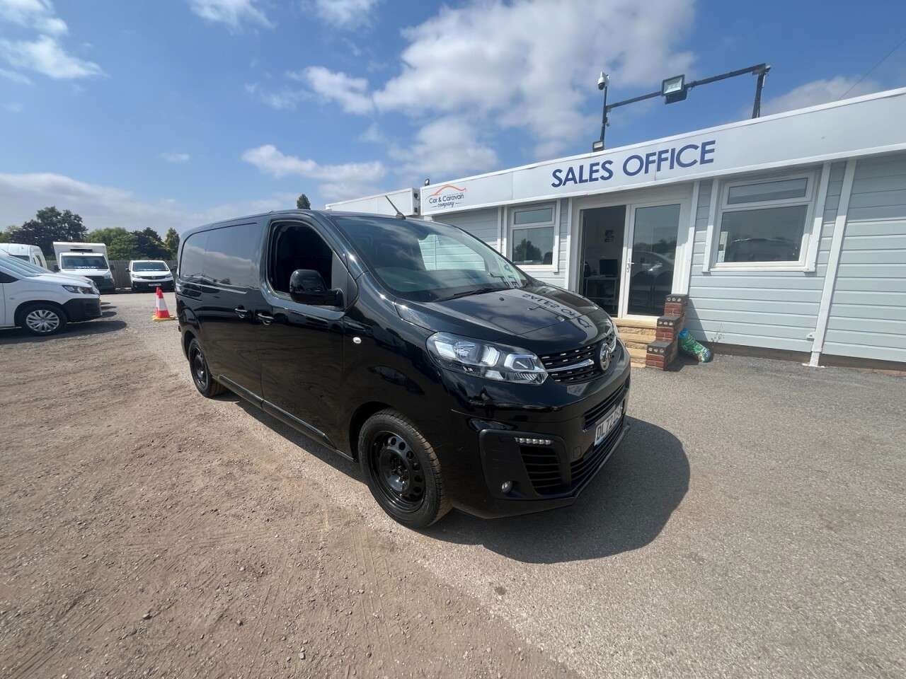 A 2023 VAUXHALL VIVARO 1.5 Turbo D 2700 Pro Panel Van 6dr Diesel Manual L1 H1 Euro 6 (s/s) (120 ps A 2023 VAUXHALL VIVARO 1.5 Turbo D 2700 Pro Panel Van 6dr Diesel Manual L1 H1 Euro 6 (s/s) (120 ps