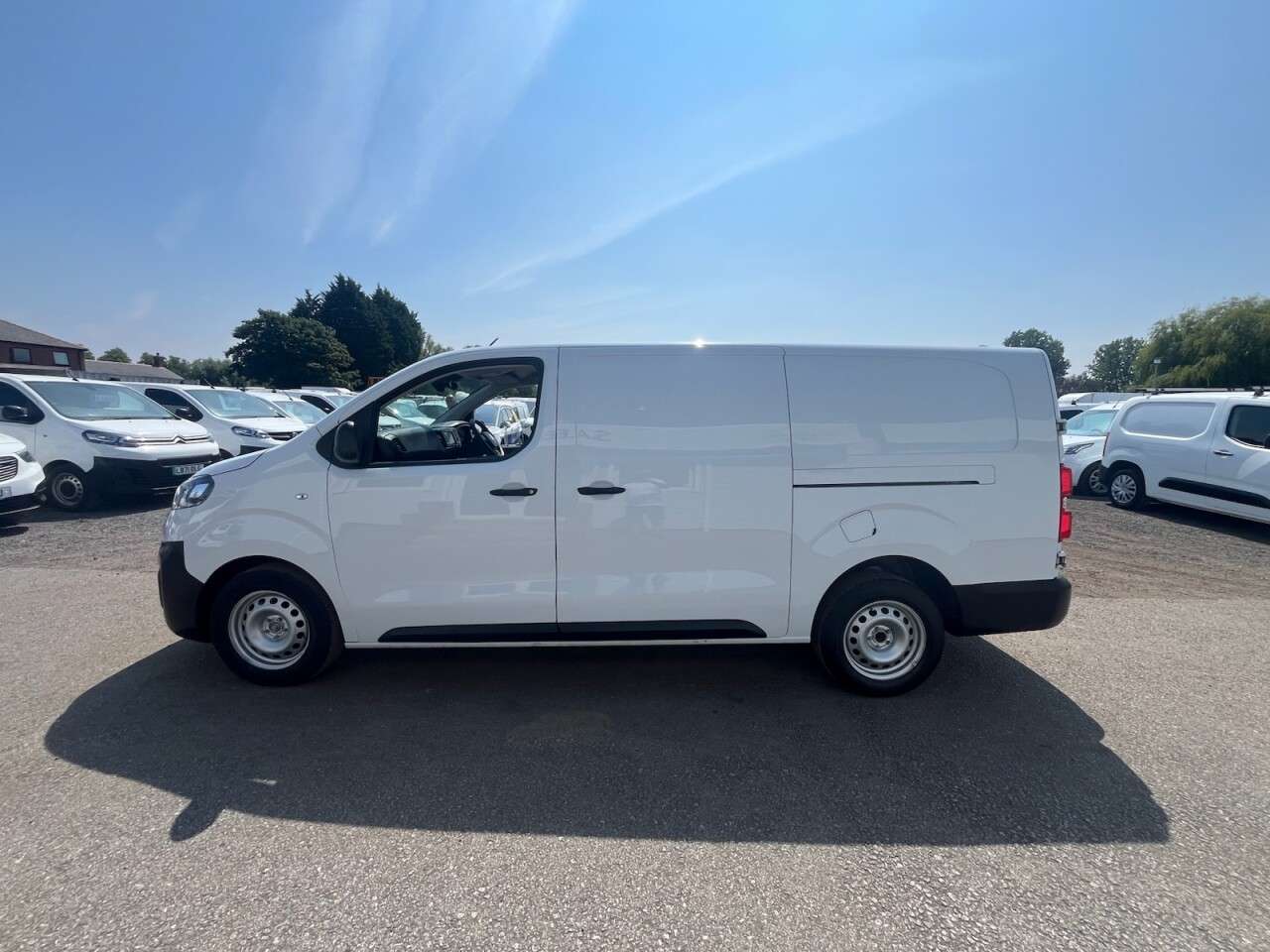 2022 VAUXHALL VIVARO 2022 VAUXHALL VIVARO