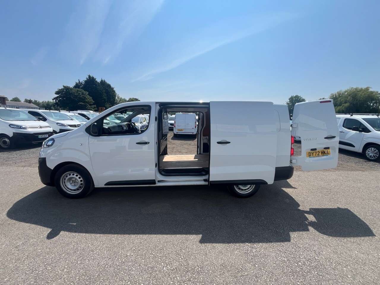 2022 VAUXHALL VIVARO 2022 VAUXHALL VIVARO