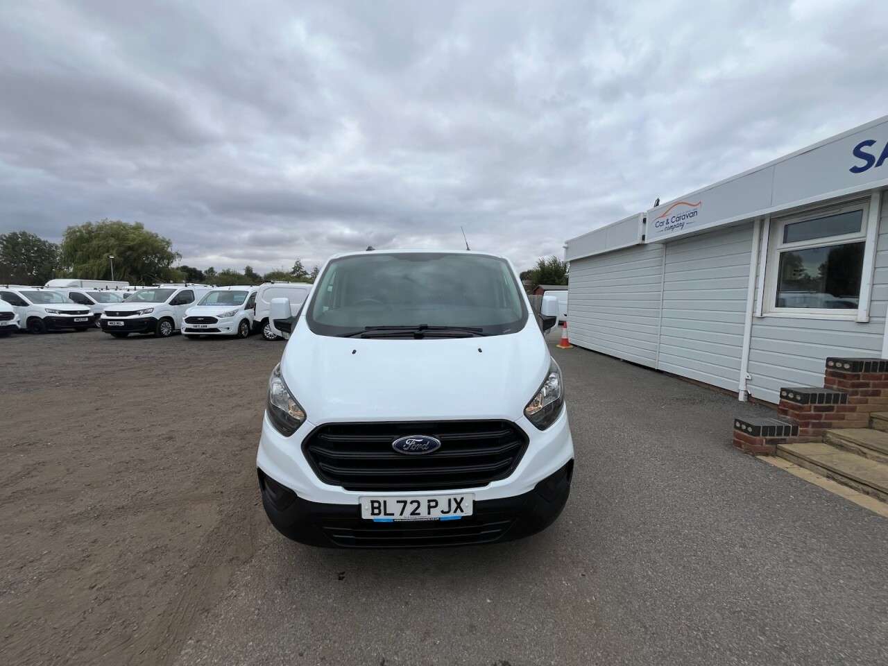 A 2022 FORD TRANSIT CUSTOM 2.0 280 EcoBlue Leader Panel Van 5dr Diesel Manual L1 H1 Euro 6 (s/s) (105 A 2022 FORD TRANSIT CUSTOM 2.0 280 EcoBlue Leader Panel Van 5dr Diesel Manual L1 H1 Euro 6 (s/s) (105