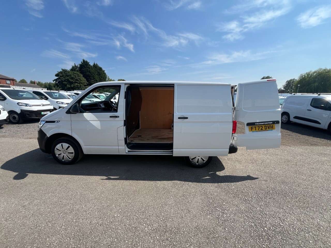 2023 VOLKSWAGEN TRANSPORTER 2023 VOLKSWAGEN TRANSPORTER