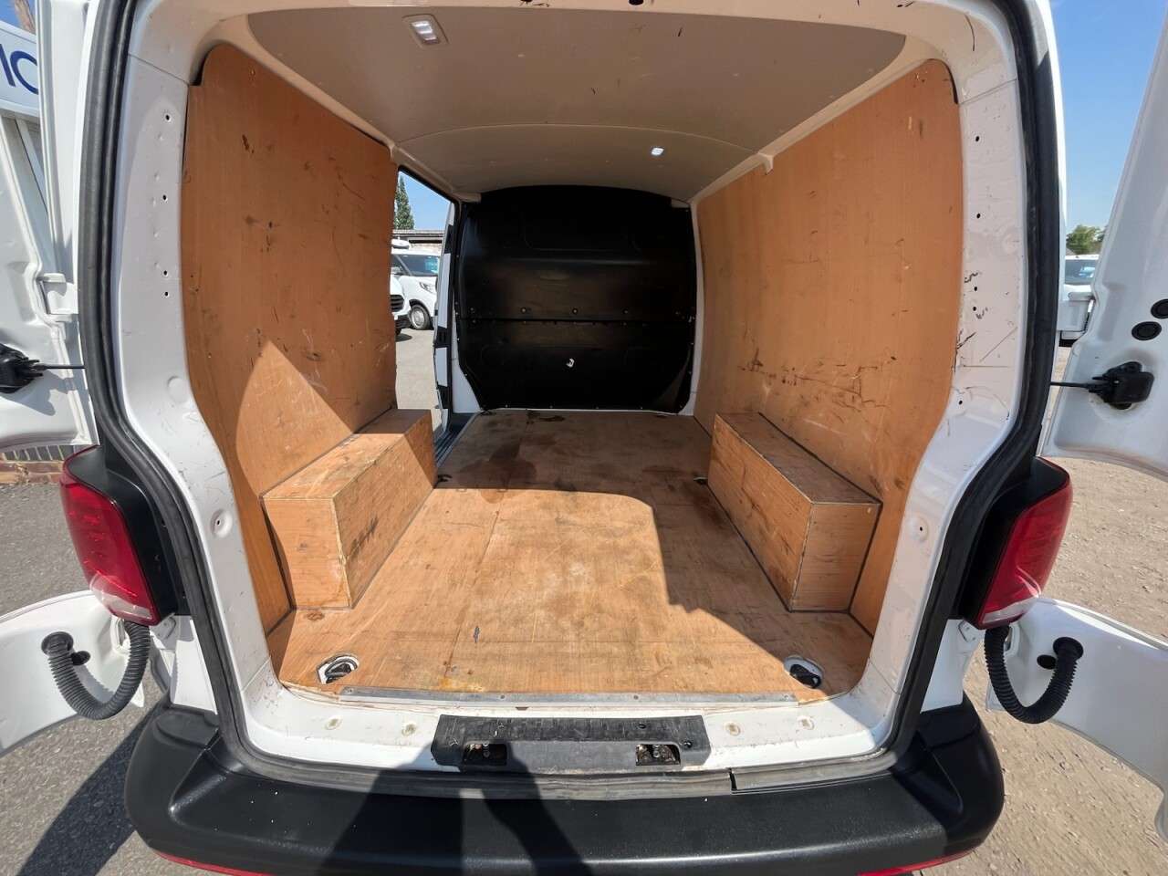 2023 VOLKSWAGEN TRANSPORTER 2023 VOLKSWAGEN TRANSPORTER