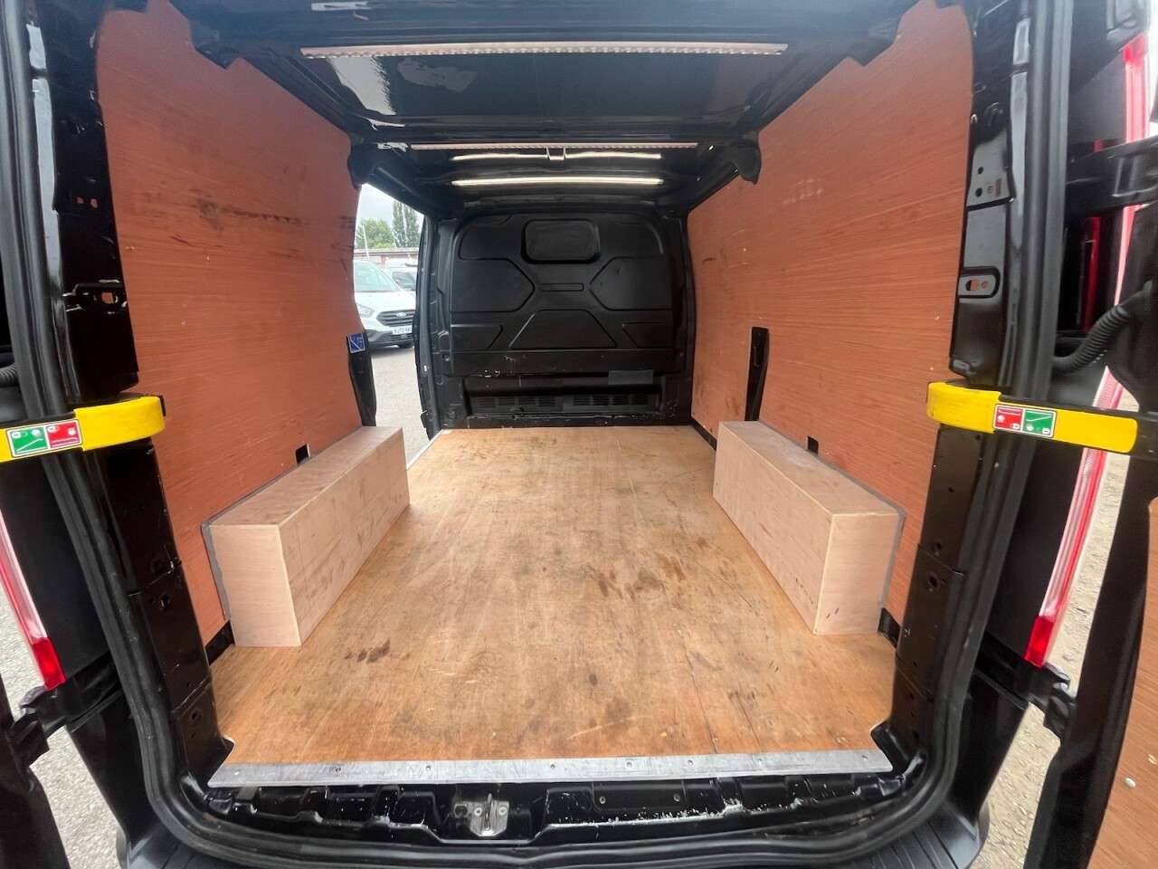 2023 FORD TRANSIT CUSTOM 2023 FORD TRANSIT CUSTOM