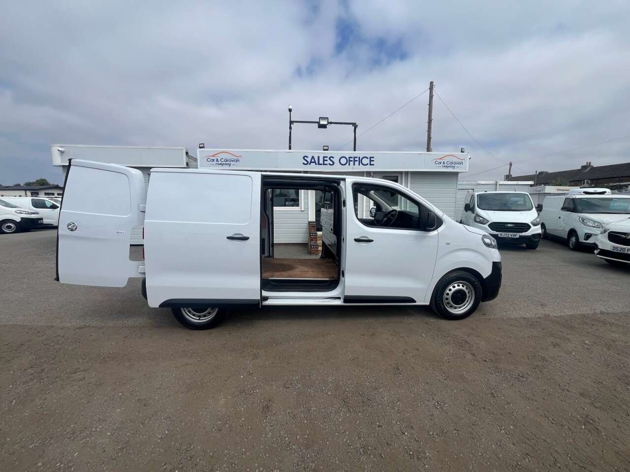 2023 VAUXHALL VIVARO 2023 VAUXHALL VIVARO