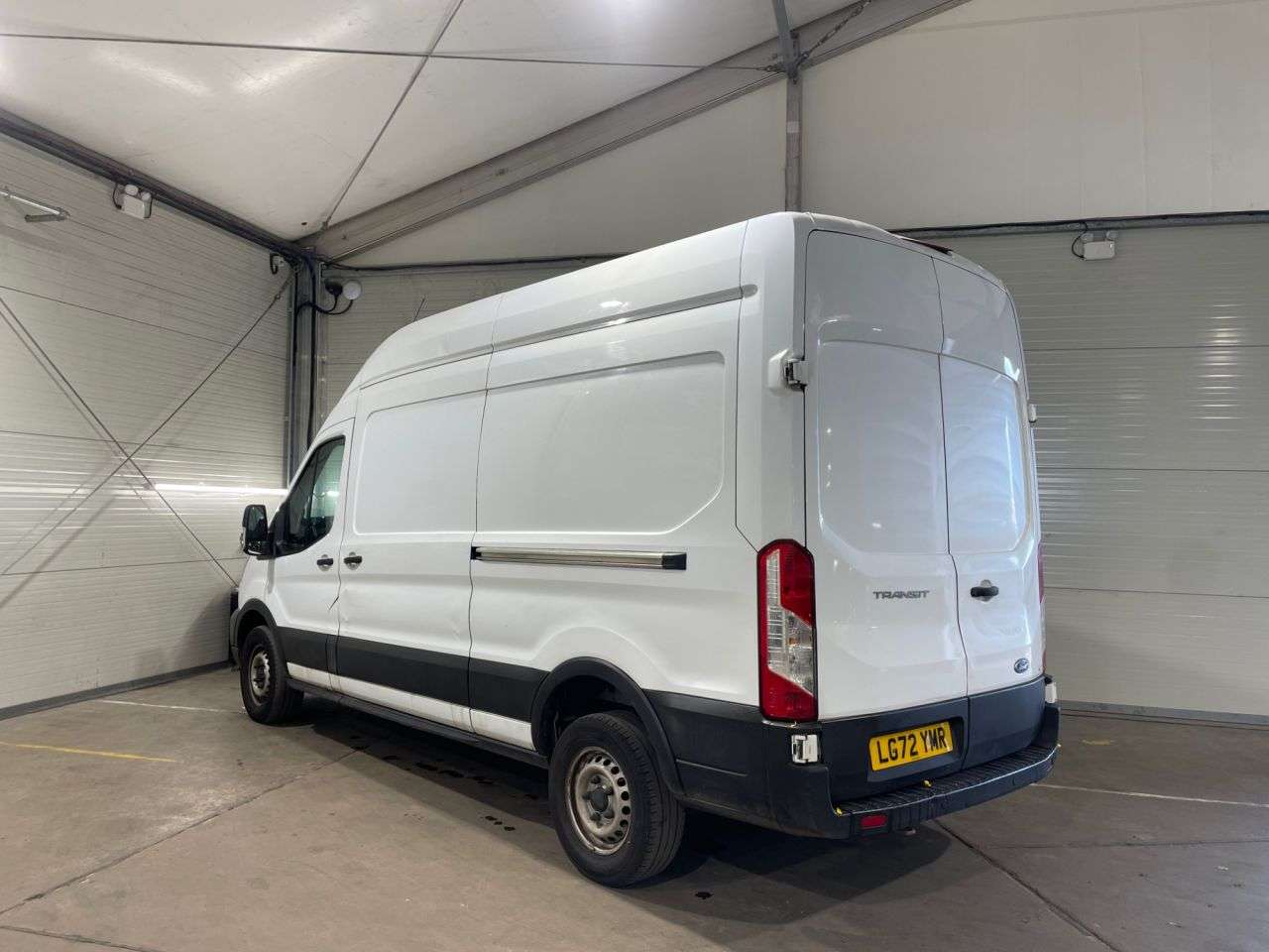 A 2022 FORD TRANSIT 2.0 350 EcoBlue Leader Panel Van 5dr Diesel Manual RWD L3 H3 Euro 6 (s/s) ( A 2022 FORD TRANSIT 2.0 350 EcoBlue Leader Panel Van 5dr Diesel Manual RWD L3 H3 Euro 6 (s/s) (