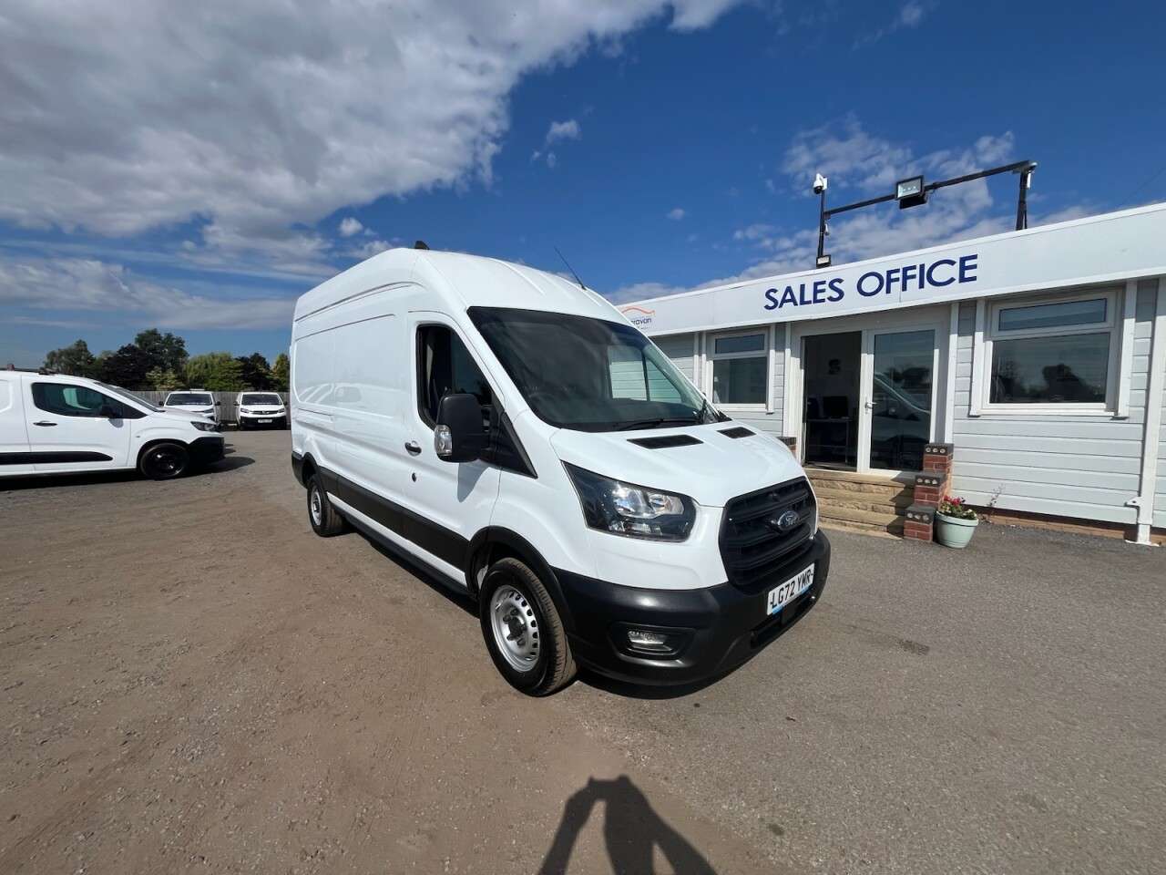 A 2022 FORD TRANSIT 2.0 350 EcoBlue Leader Panel Van 5dr Diesel Manual RWD L3 H3 Euro 6 (s/s) ( A 2022 FORD TRANSIT 2.0 350 EcoBlue Leader Panel Van 5dr Diesel Manual RWD L3 H3 Euro 6 (s/s) (