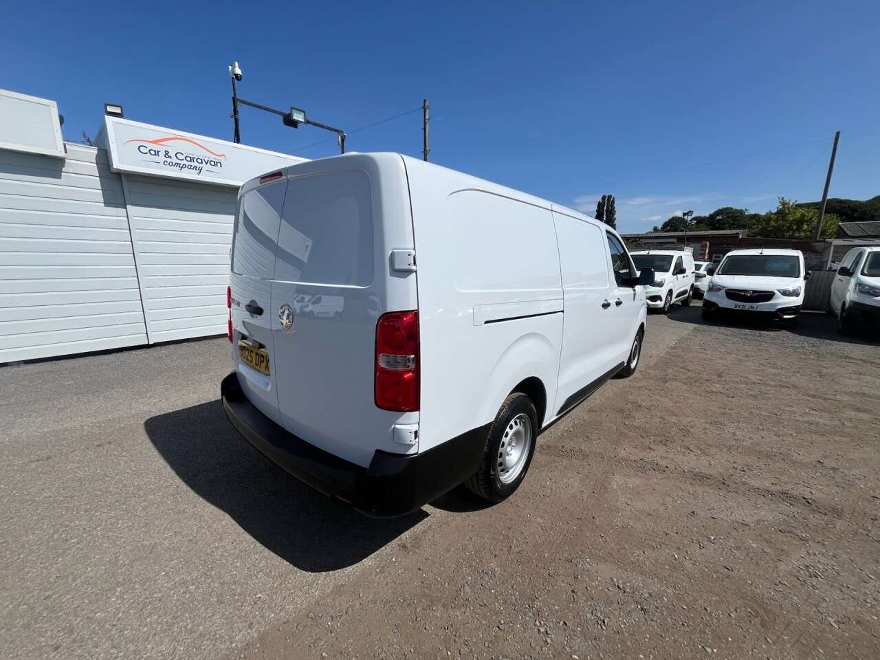 2025 VAUXHALL VIVARO 2025 VAUXHALL VIVARO