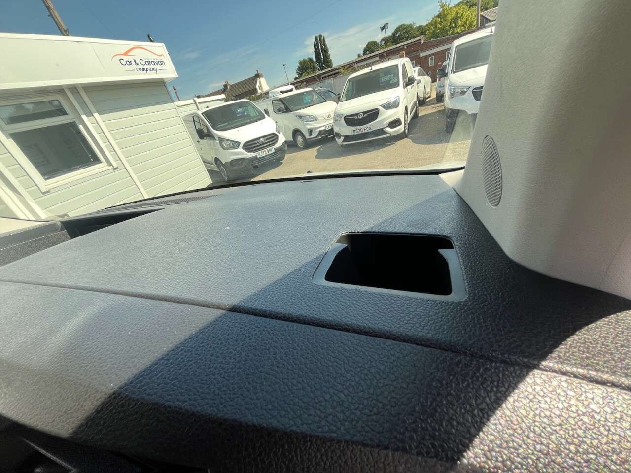 2025 VAUXHALL VIVARO 2025 VAUXHALL VIVARO