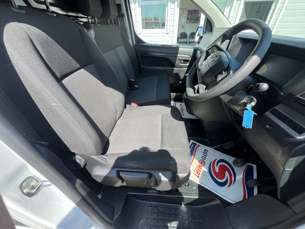 2025 VAUXHALL VIVARO 2025 VAUXHALL VIVARO