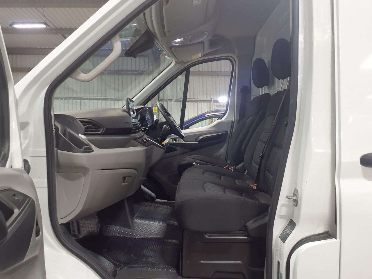 2022 MAXUS DELIVER 9 2022 MAXUS DELIVER 9