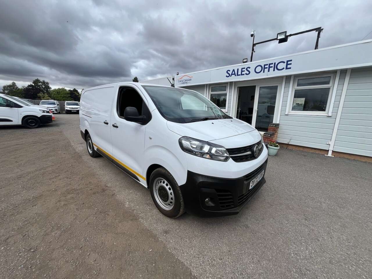 A 2022 VAUXHALL VIVARO 1.5 Turbo D 2900 Dynamic Panel Van 6dr Diesel Manual L2 H1 Euro 6 (s/s) (10 A 2022 VAUXHALL VIVARO 1.5 Turbo D 2900 Dynamic Panel Van 6dr Diesel Manual L2 H1 Euro 6 (s/s) (10