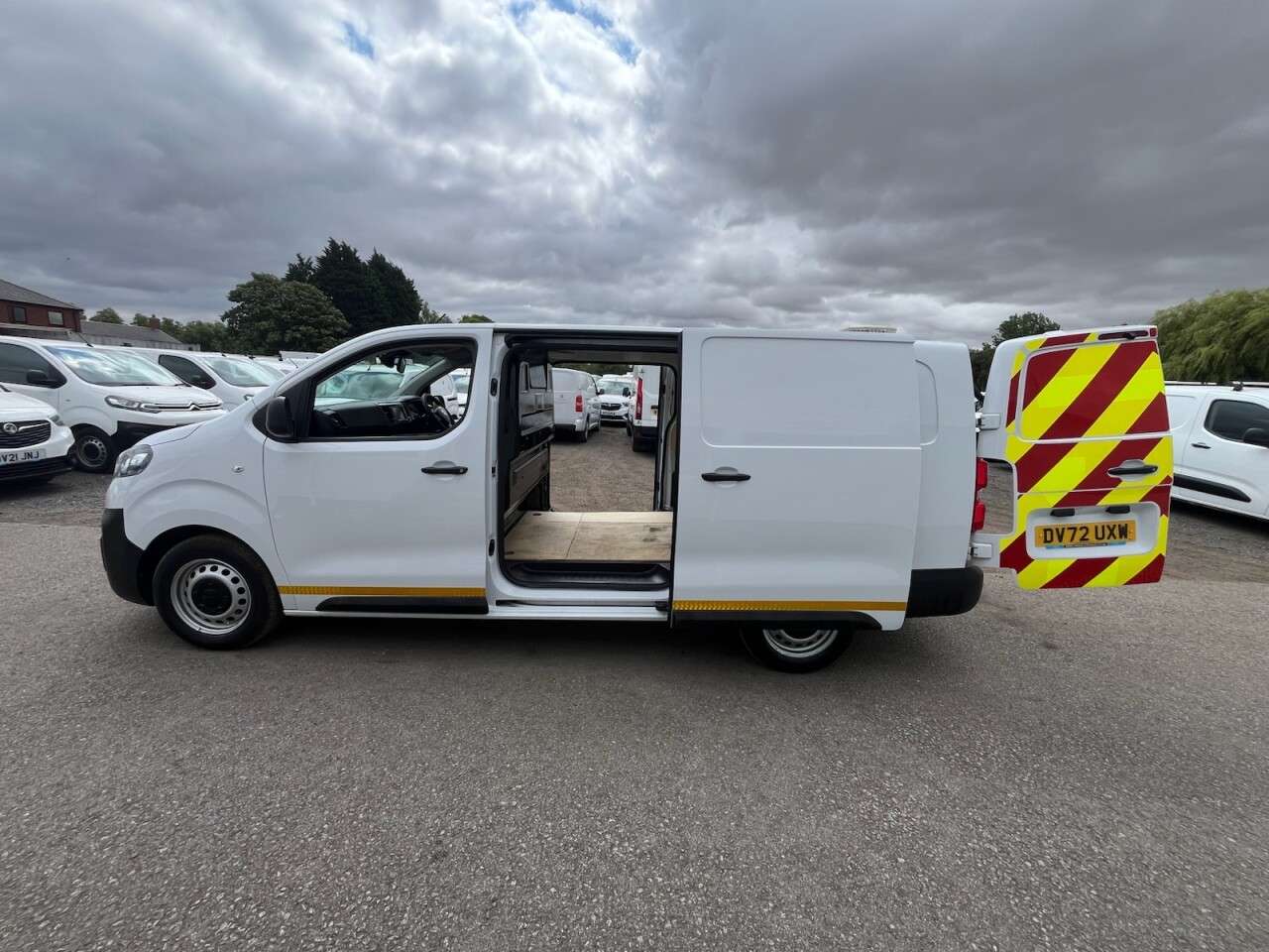 2022 VAUXHALL VIVARO 2022 VAUXHALL VIVARO