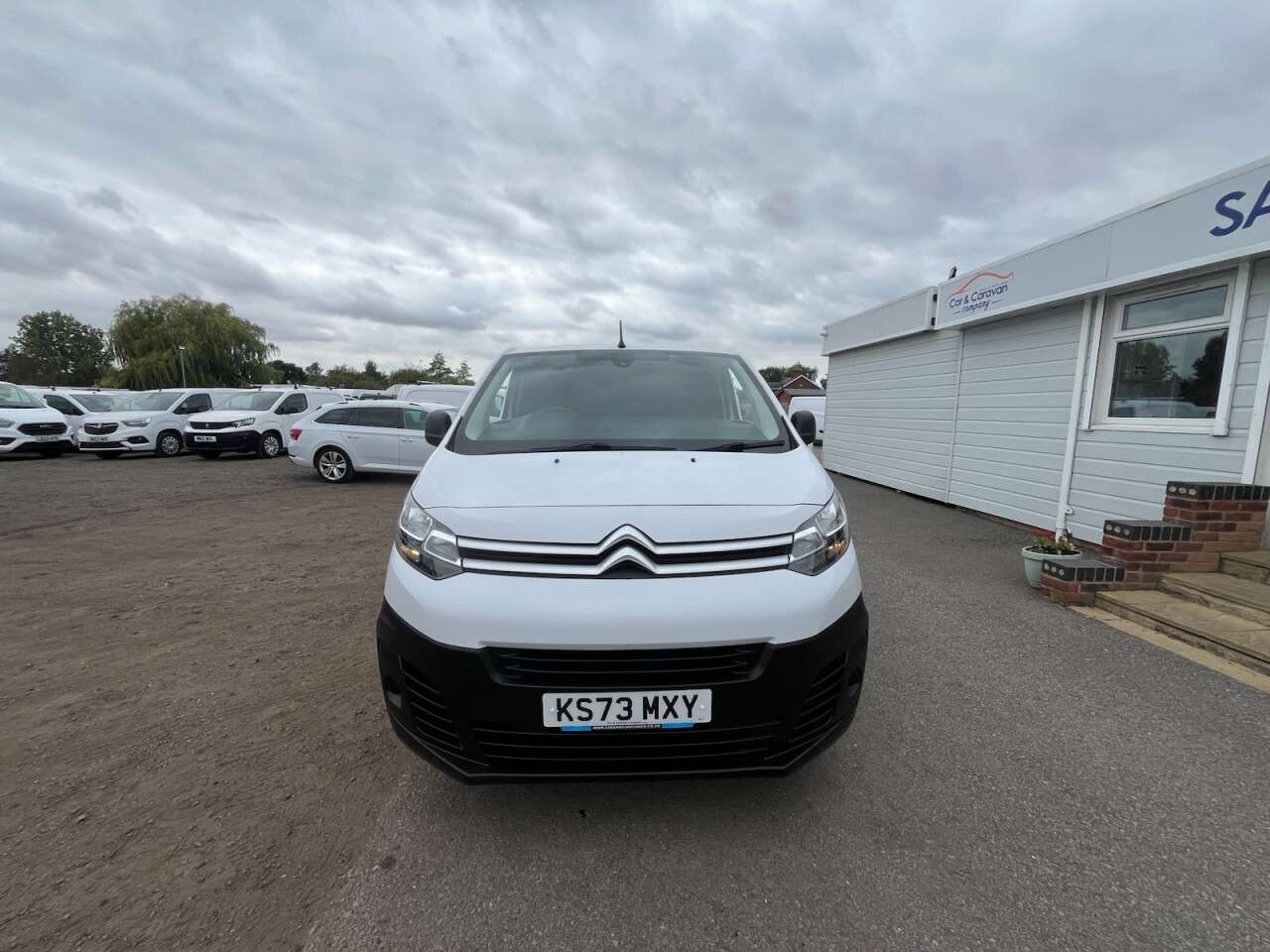 A 2023 CITROEN DISPATCH 1.5 BlueHDi 1000 Enterprise Edition M Panel Van 6dr Diesel Manual FWD 2 Eur A 2023 CITROEN DISPATCH 1.5 BlueHDi 1000 Enterprise Edition M Panel Van 6dr Diesel Manual FWD 2 Eur