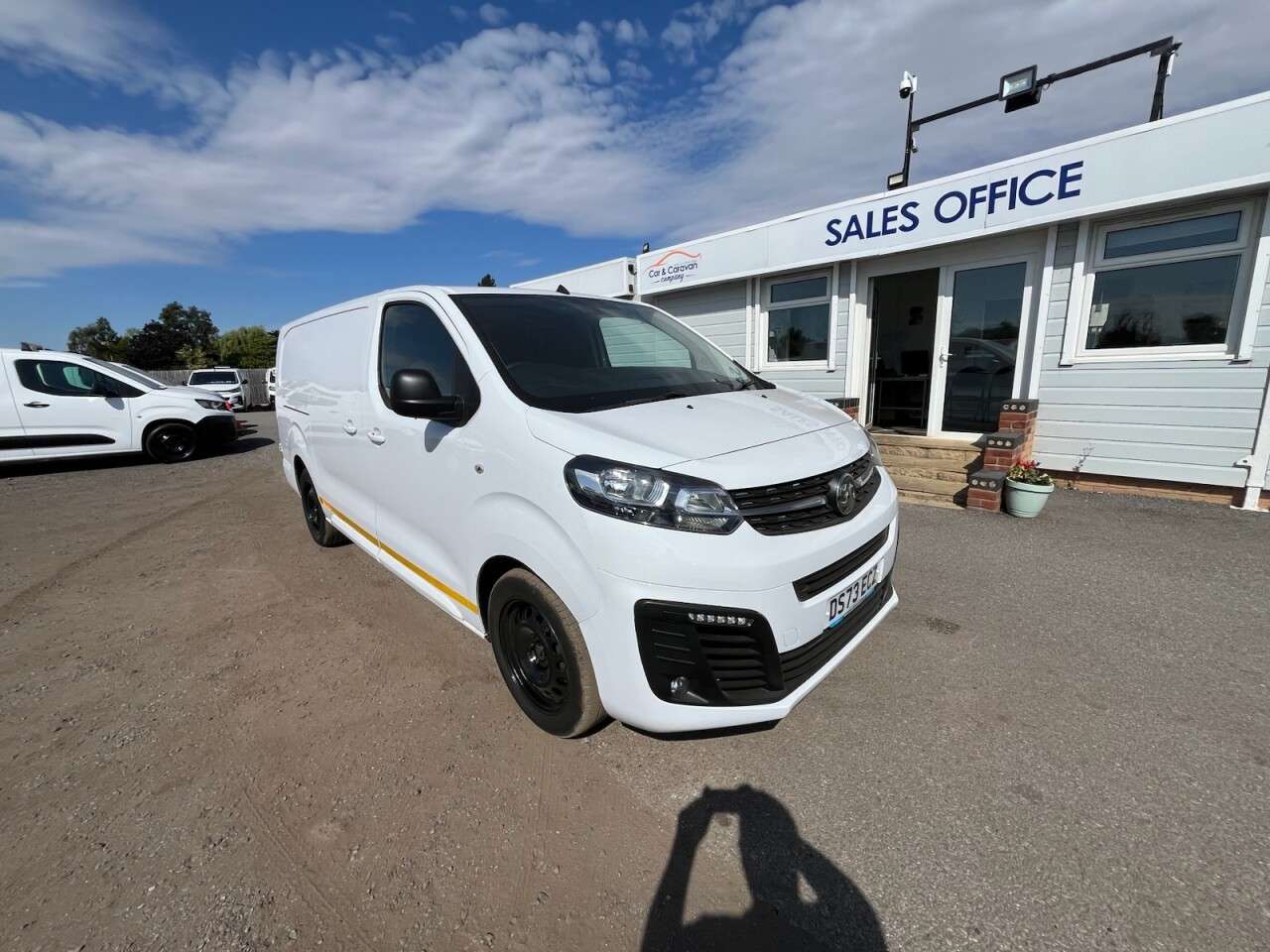 A 2023 VAUXHALL VIVARO 2.0 Turbo D 3100 Pro Panel Van 6dr Diesel Manual L2 H1 Euro 6 (145 ps) * FI A 2023 VAUXHALL VIVARO 2.0 Turbo D 3100 Pro Panel Van 6dr Diesel Manual L2 H1 Euro 6 (145 ps) * FI
