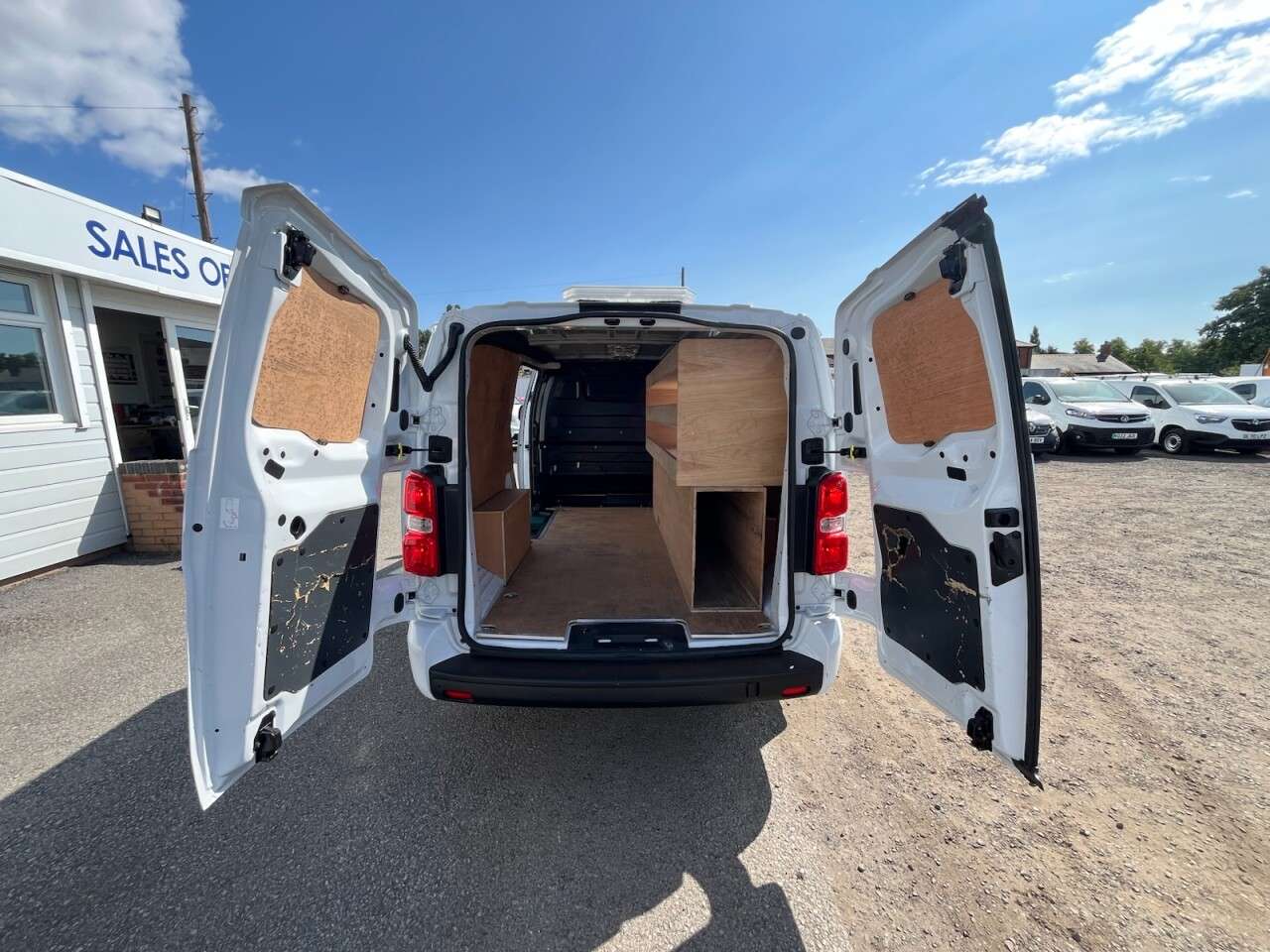 2023 VAUXHALL VIVARO 2023 VAUXHALL VIVARO