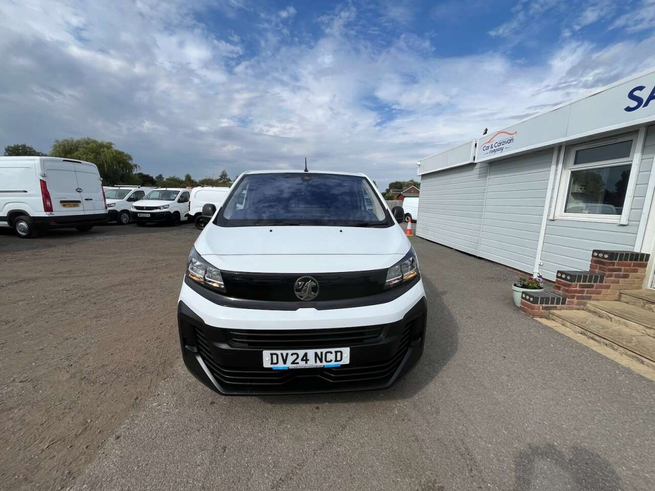 A 2024 VAUXHALL VIVARO 2.0 Turbo D Prime XL Panel Van 6dr Diesel Manual LWB Euro 6 (145 ps) * FINA A 2024 VAUXHALL VIVARO 2.0 Turbo D Prime XL Panel Van 6dr Diesel Manual LWB Euro 6 (145 ps) * FINA