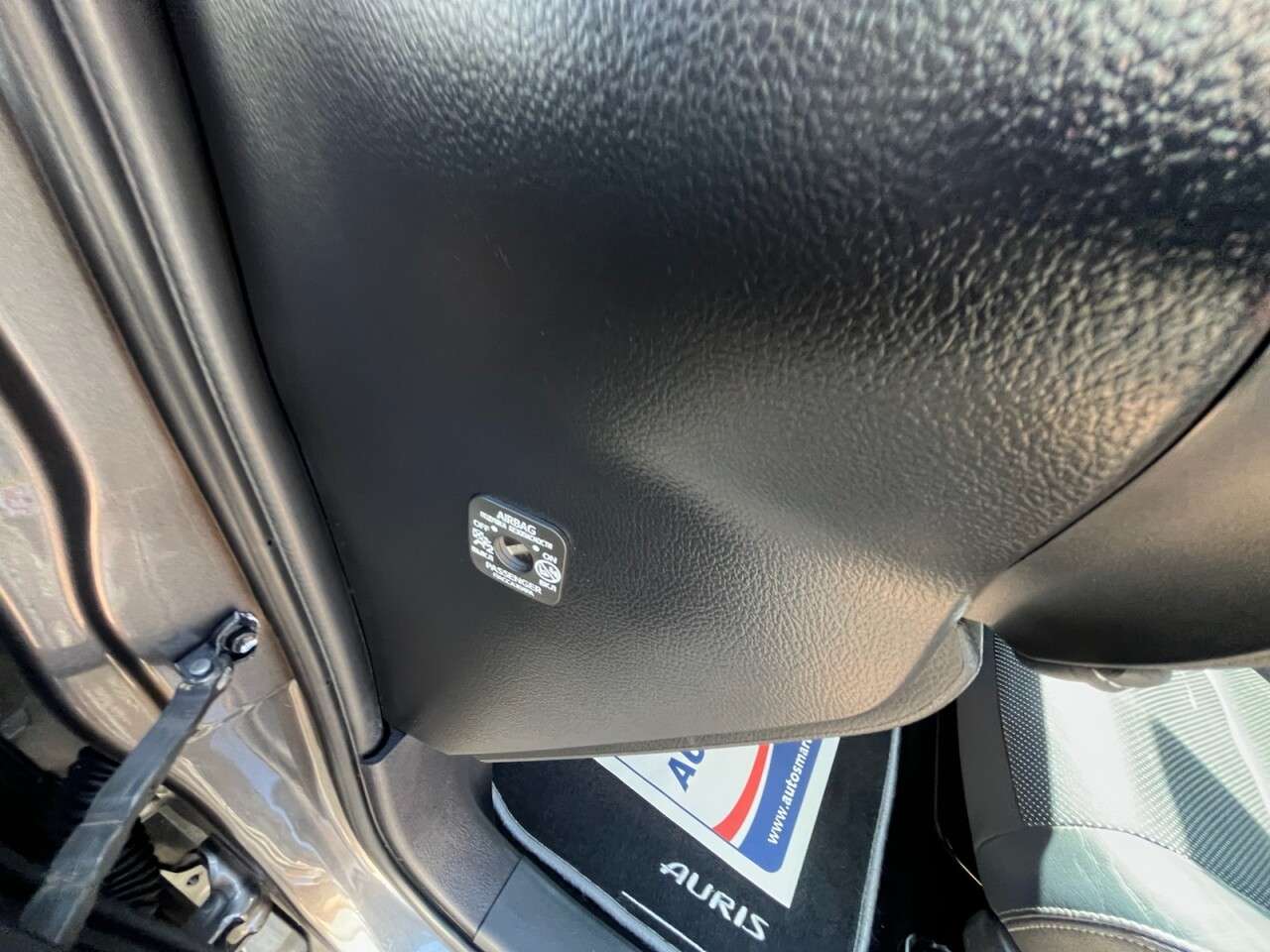 2018 TOYOTA AURIS 2018 TOYOTA AURIS