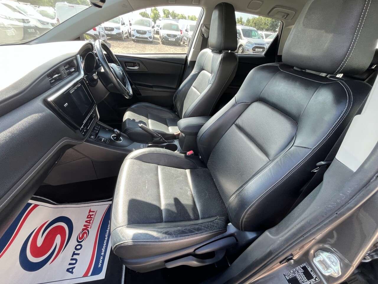 2018 TOYOTA AURIS 2018 TOYOTA AURIS