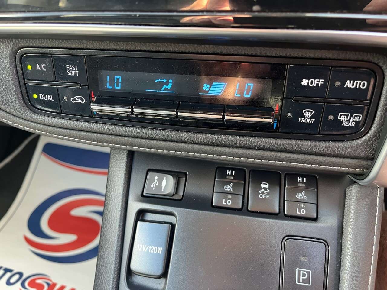 2018 TOYOTA AURIS 2018 TOYOTA AURIS