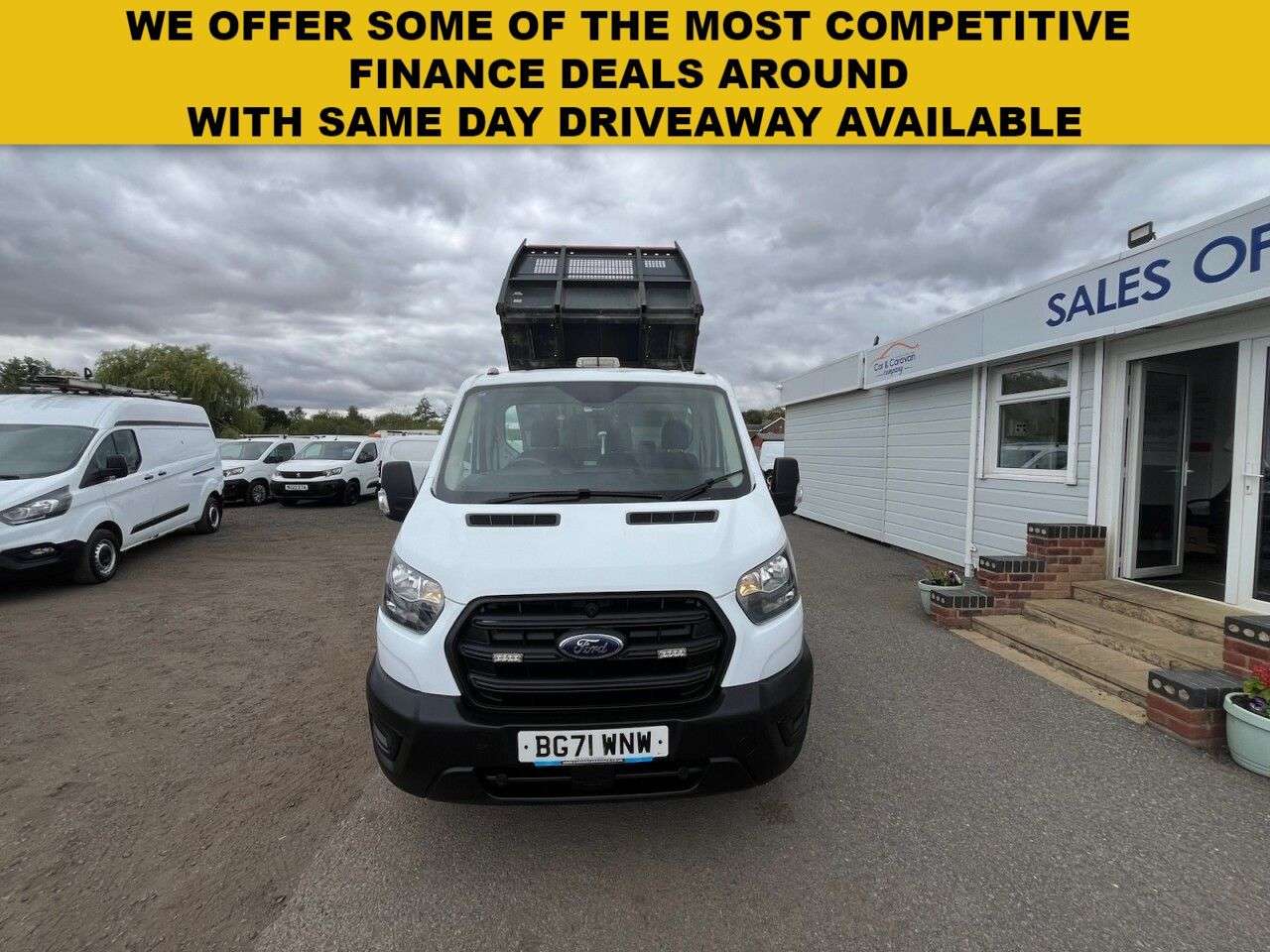 A 2021 FORD TRANSIT 2.0 350 EcoBlue Leader Tipper 2dr Diesel Manual FWD L2 Euro 6 (s/s) (1-Stop A 2021 FORD TRANSIT 2.0 350 EcoBlue Leader Tipper 2dr Diesel Manual FWD L2 Euro 6 (s/s) (1-Stop