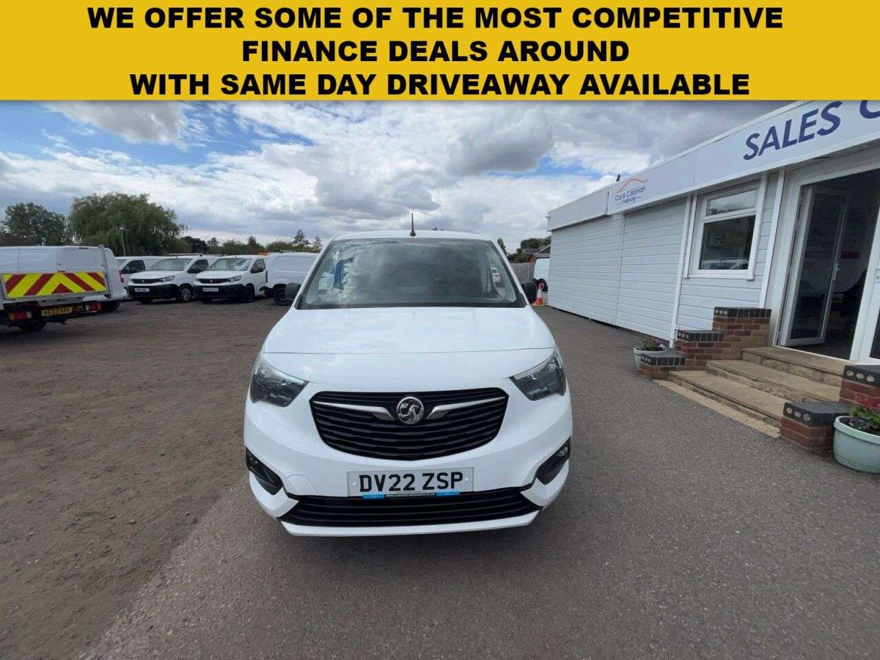 A 2022 VAUXHALL COMBO 1.5 Turbo D 2300 Sportive Panel Van 6dr Diesel Manual L2 H1 Euro 6 (100 ps) A 2022 VAUXHALL COMBO 1.5 Turbo D 2300 Sportive Panel Van 6dr Diesel Manual L2 H1 Euro 6 (100 ps)