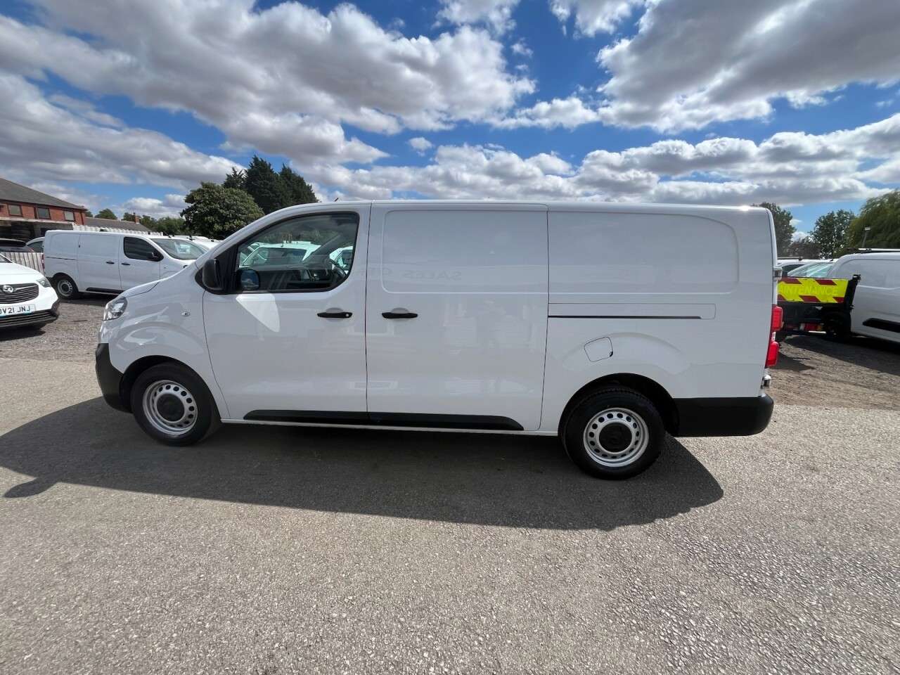 2023 VAUXHALL VIVARO 2023 VAUXHALL VIVARO