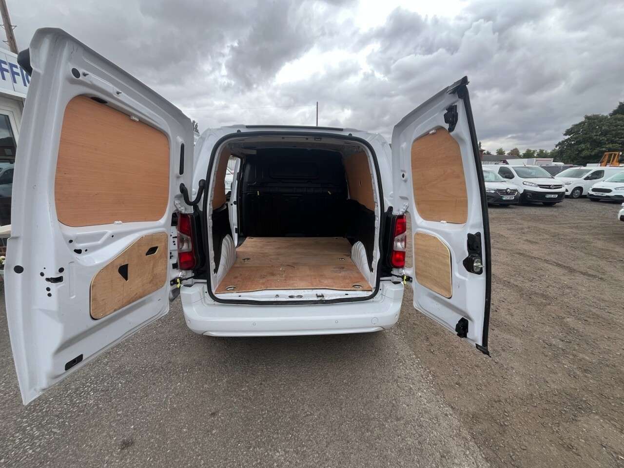 2024 VAUXHALL COMBO 2024 VAUXHALL COMBO