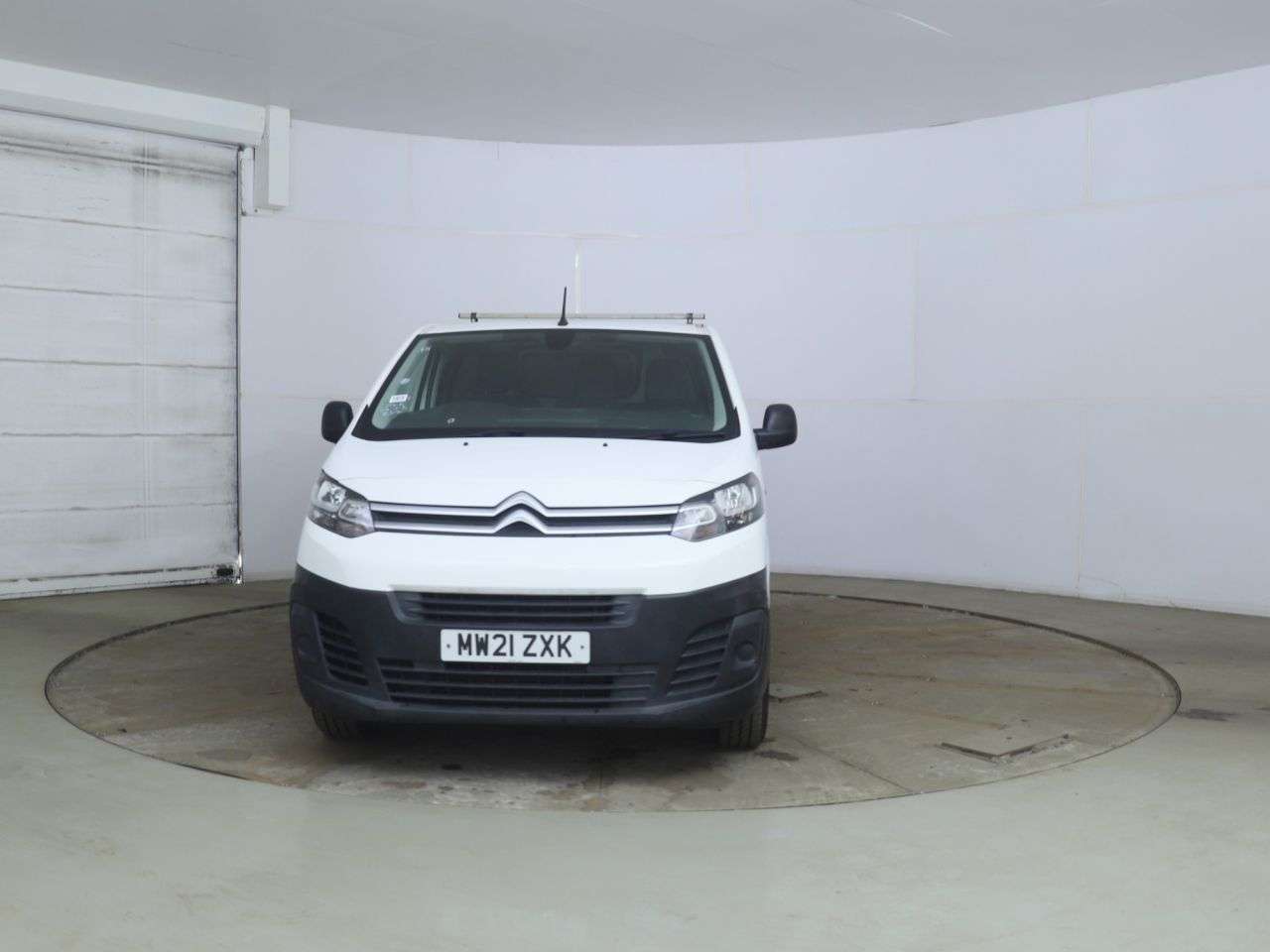 A 2021 CITROEN DISPATCH 1.5 BlueHDi 1000 Enterprise M Panel Van 6dr Diesel Manual FWD 2 Euro 6 (s/s A 2021 CITROEN DISPATCH 1.5 BlueHDi 1000 Enterprise M Panel Van 6dr Diesel Manual FWD 2 Euro 6 (s/s