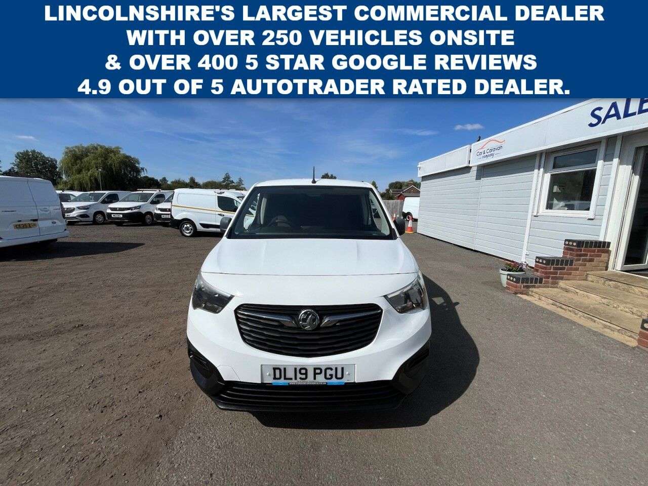 A 2019 VAUXHALL COMBO 1.6 Turbo D 2300 Edition Panel Van 6dr Diesel Manual L2 H1 Euro 6 (s/s) (10 A 2019 VAUXHALL COMBO 1.6 Turbo D 2300 Edition Panel Van 6dr Diesel Manual L2 H1 Euro 6 (s/s) (10