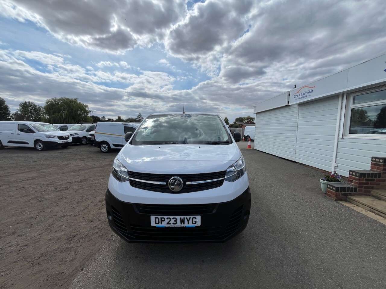 A 2023 VAUXHALL VIVARO 1.5 Turbo D 2900 Prime Panel Van 6dr Diesel Manual L2 H1 Euro 6 (s/s) (100 A 2023 VAUXHALL VIVARO 1.5 Turbo D 2900 Prime Panel Van 6dr Diesel Manual L2 H1 Euro 6 (s/s) (100