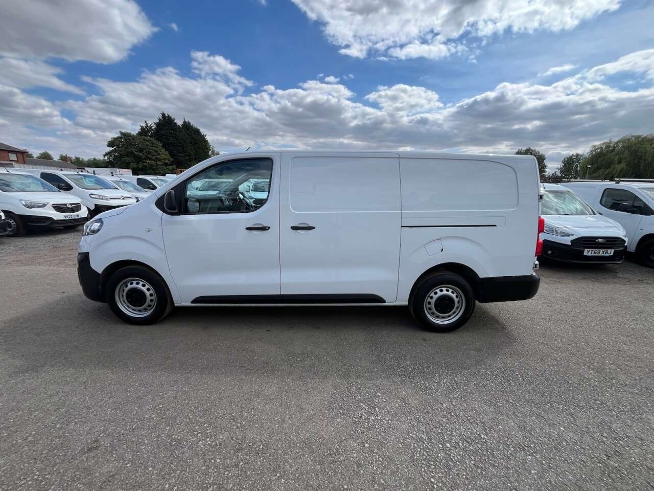 2023 VAUXHALL VIVARO 2023 VAUXHALL VIVARO