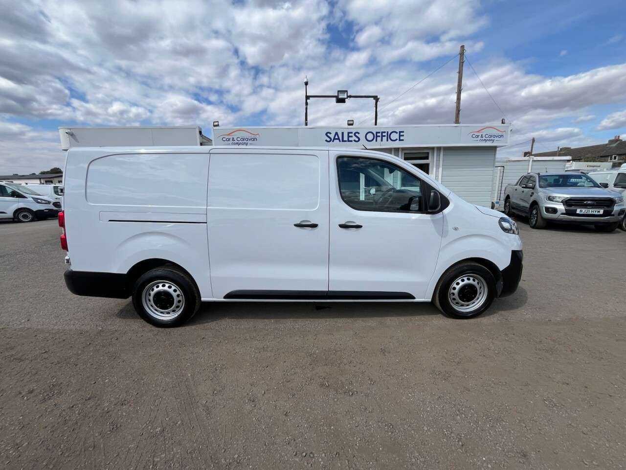 2023 VAUXHALL VIVARO 2023 VAUXHALL VIVARO
