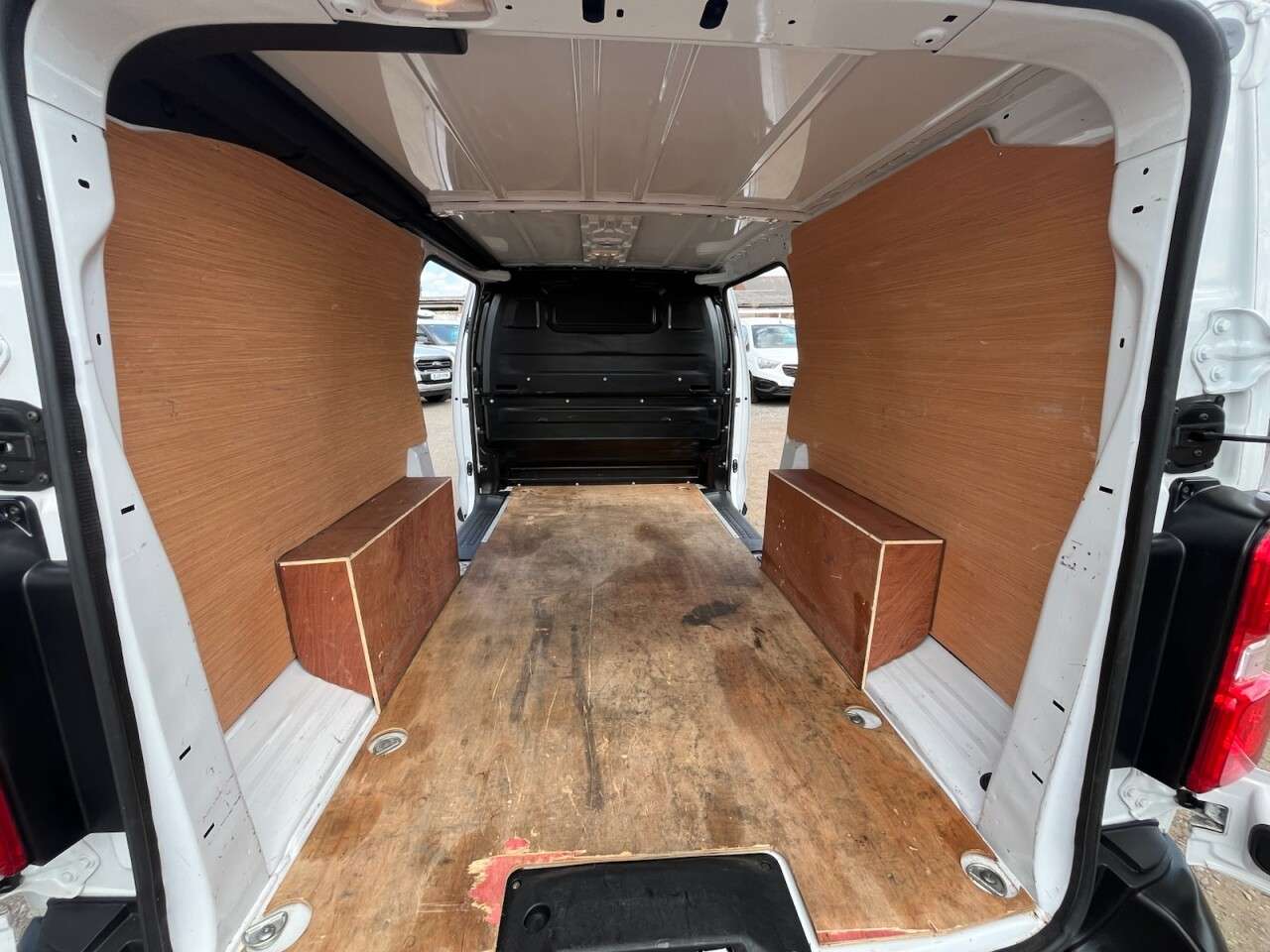 2023 VAUXHALL VIVARO 2023 VAUXHALL VIVARO
