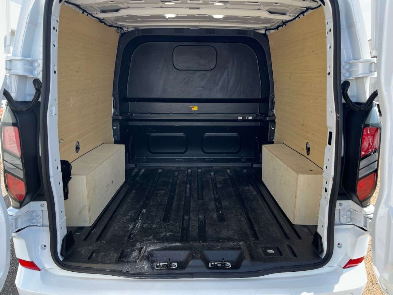 2025 FORD TRANSIT CUSTOM 2025 FORD TRANSIT CUSTOM