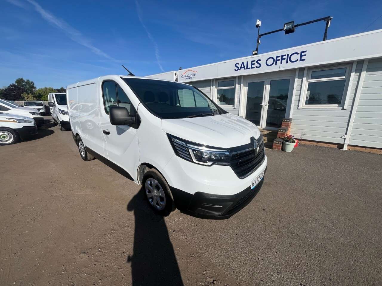 A 2023 RENAULT TRAFIC 2.0 dCi Blue SL28 Business Panel Van 5dr Diesel Manual L1 H1 Euro 6 (s/s) ( A 2023 RENAULT TRAFIC 2.0 dCi Blue SL28 Business Panel Van 5dr Diesel Manual L1 H1 Euro 6 (s/s) (