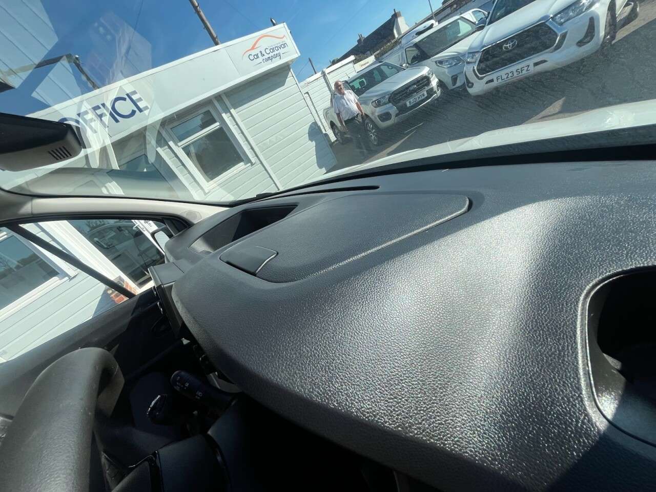 2023 RENAULT TRAFIC 2023 RENAULT TRAFIC