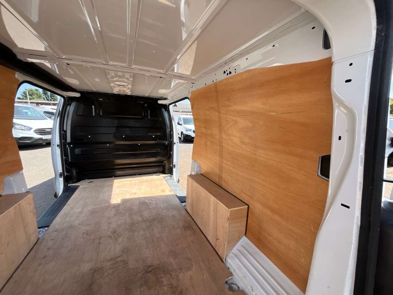 2023 VAUXHALL VIVARO 2023 VAUXHALL VIVARO