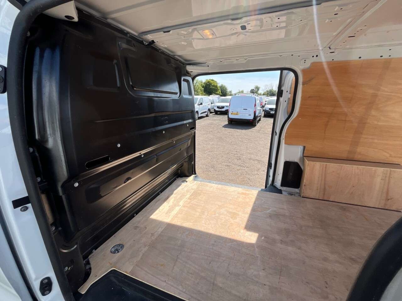 2023 VAUXHALL VIVARO 2023 VAUXHALL VIVARO