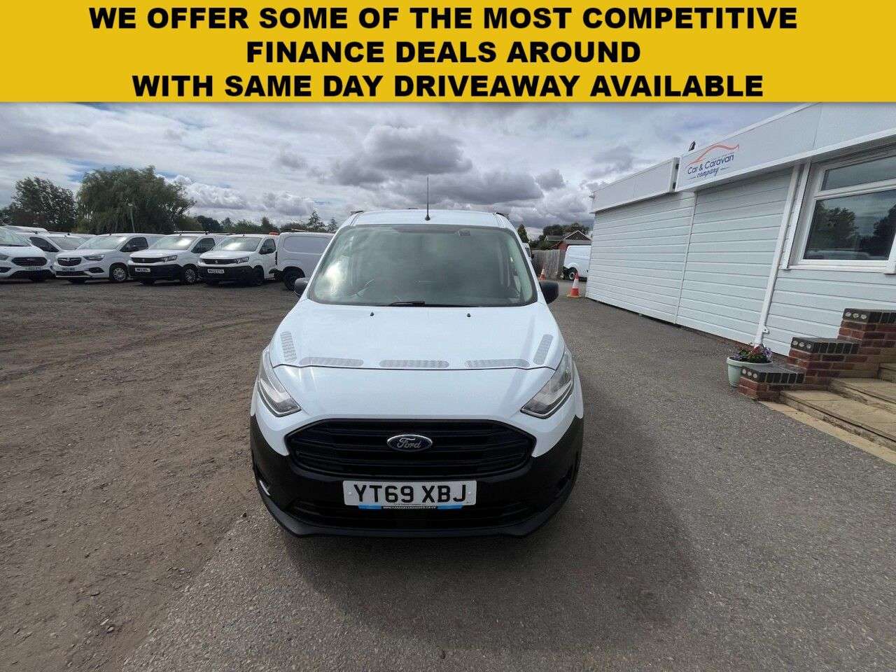 A 2019 FORD TRANSIT CONNECT 1.5 220 EcoBlue Leader Panel Van 5dr Diesel Manual L1 Euro 6 (s/s) (100 ps) A 2019 FORD TRANSIT CONNECT 1.5 220 EcoBlue Leader Panel Van 5dr Diesel Manual L1 Euro 6 (s/s) (100 ps)