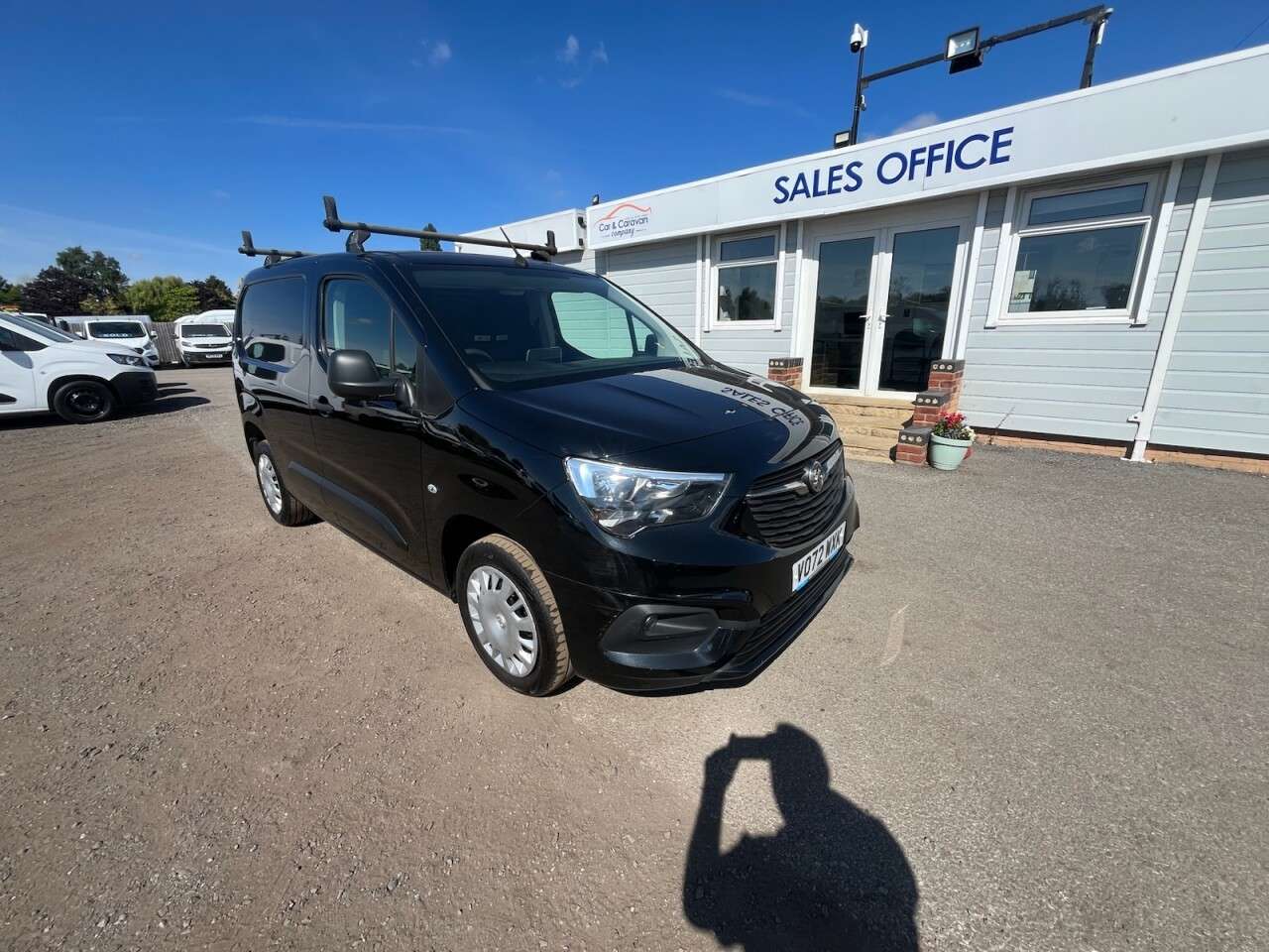 A 2022 VAUXHALL COMBO 1.5 Turbo D 2300 Sportive Panel Van manual L1 H1 Euro 6 (s/s) (130 ps) * FI A 2022 VAUXHALL COMBO 1.5 Turbo D 2300 Sportive Panel Van manual L1 H1 Euro 6 (s/s) (130 ps) * FI