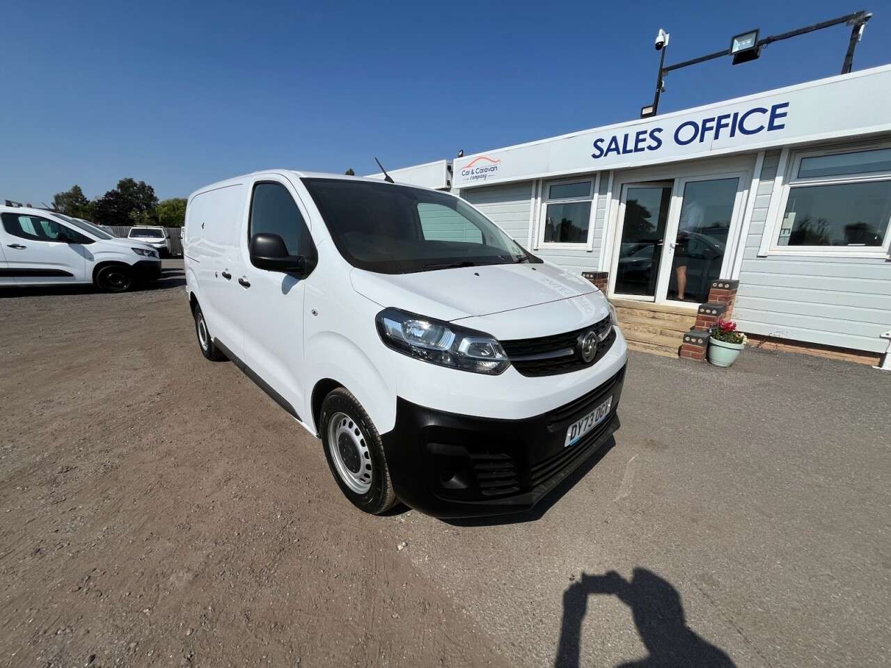 A 2023 VAUXHALL VIVARO 1.5 Turbo D 2900 Prime Panel Van 6dr Diesel Manual L1 H1 Euro 6 (s/s) (100 A 2023 VAUXHALL VIVARO 1.5 Turbo D 2900 Prime Panel Van 6dr Diesel Manual L1 H1 Euro 6 (s/s) (100