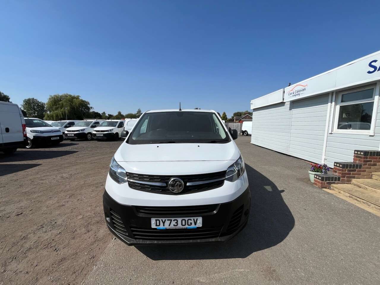 A 2023 VAUXHALL VIVARO 1.5 Turbo D 2900 Prime Panel Van 6dr Diesel Manual L1 H1 Euro 6 (s/s) (100 A 2023 VAUXHALL VIVARO 1.5 Turbo D 2900 Prime Panel Van 6dr Diesel Manual L1 H1 Euro 6 (s/s) (100