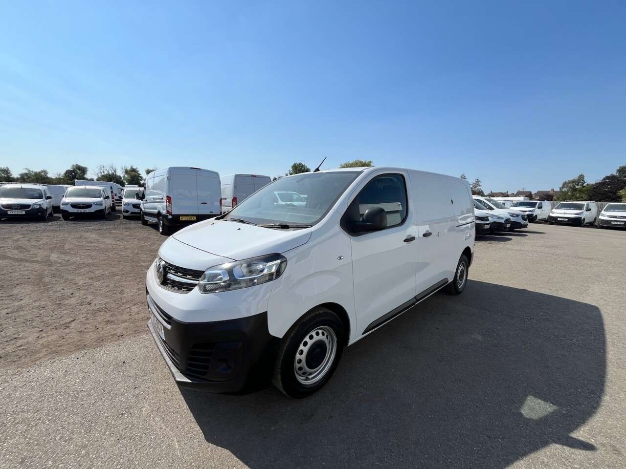 2023 VAUXHALL VIVARO 2023 VAUXHALL VIVARO