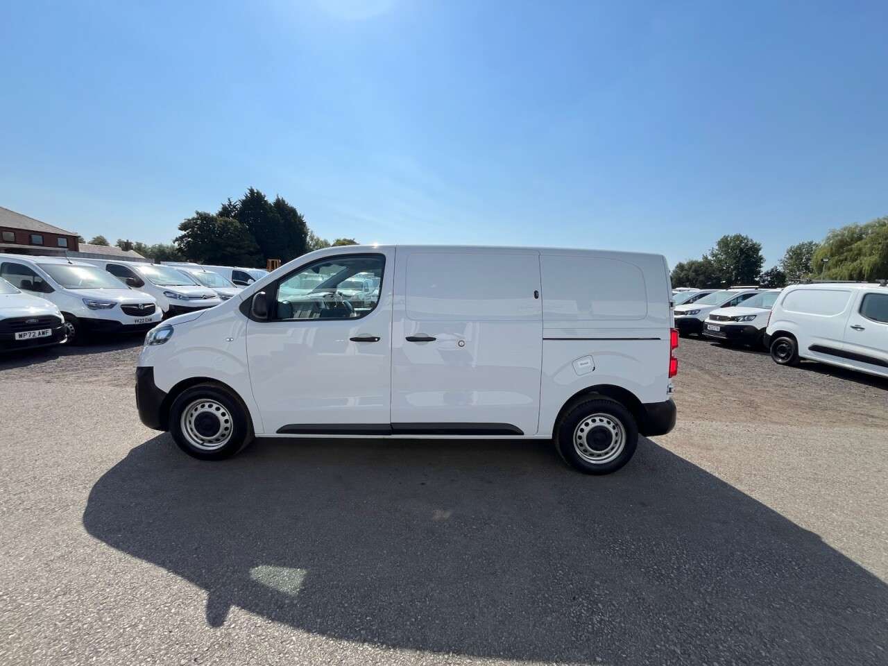 2023 VAUXHALL VIVARO 2023 VAUXHALL VIVARO