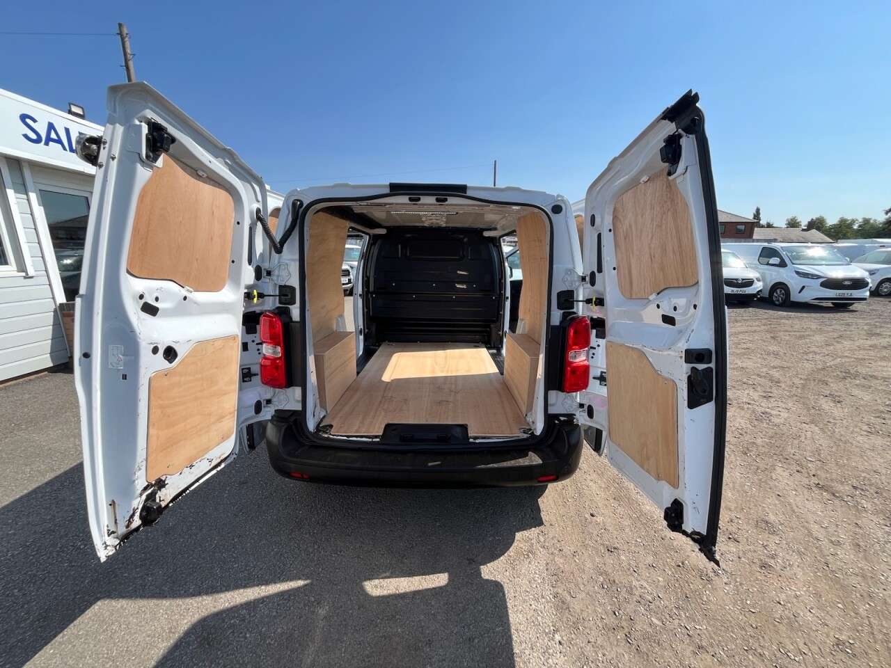 2023 VAUXHALL VIVARO 2023 VAUXHALL VIVARO