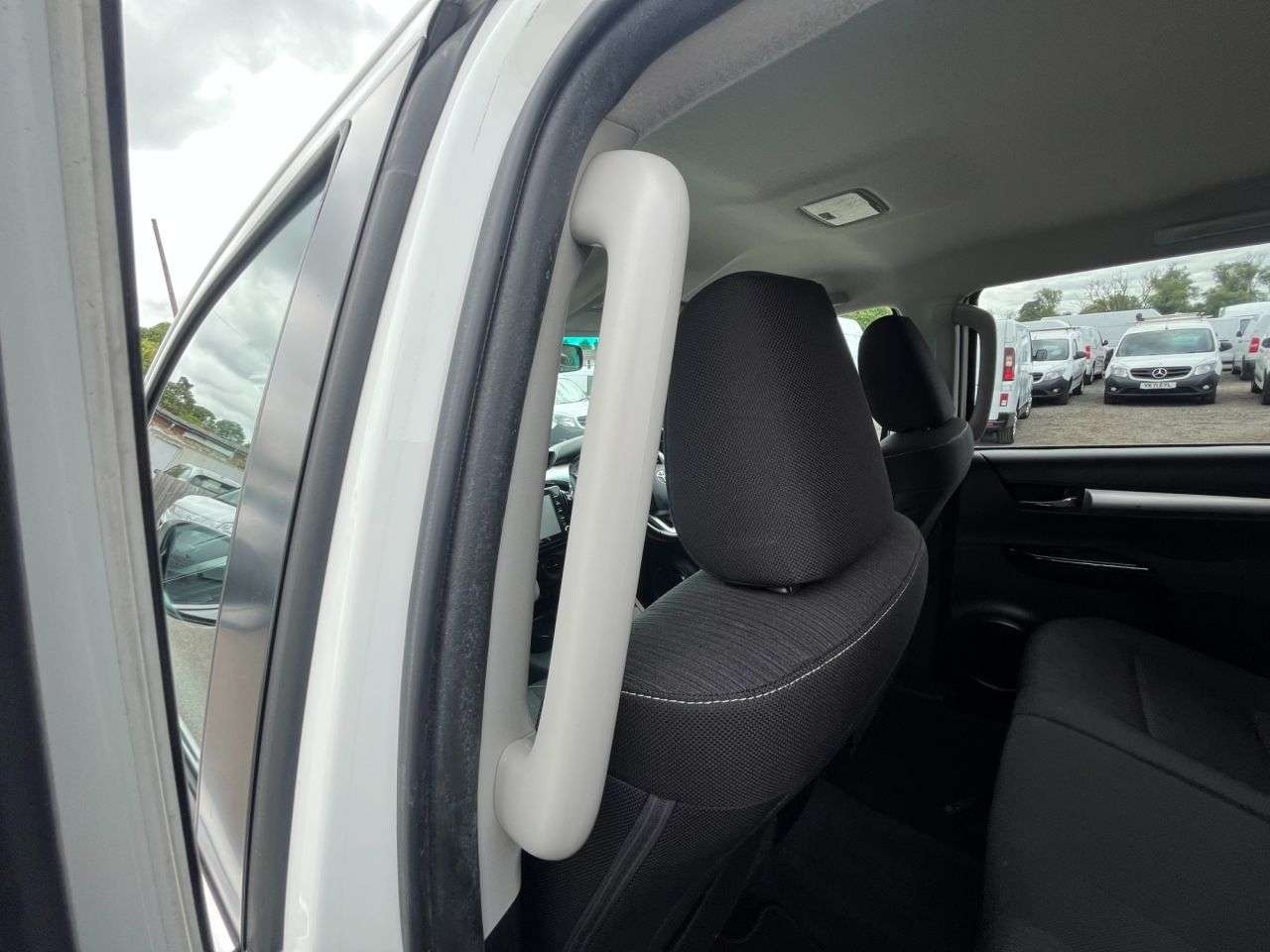 2023 TOYOTA HI-LUX 2023 TOYOTA HI-LUX