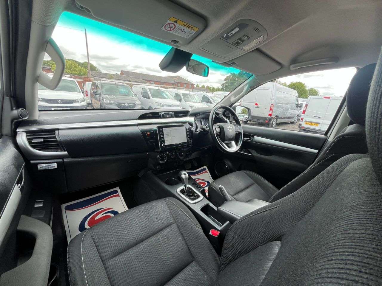 2021 TOYOTA HI-LUX 2021 TOYOTA HI-LUX